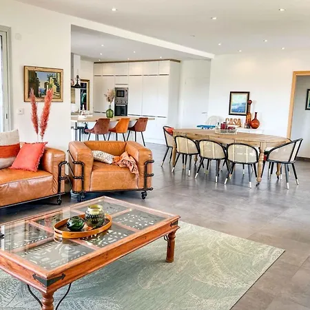 Βίλα Saskia - Floor Heated Pool Terrace *