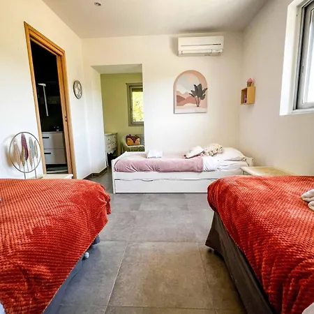 Saskia - Floor Heated Pool Terrace Βίλα *